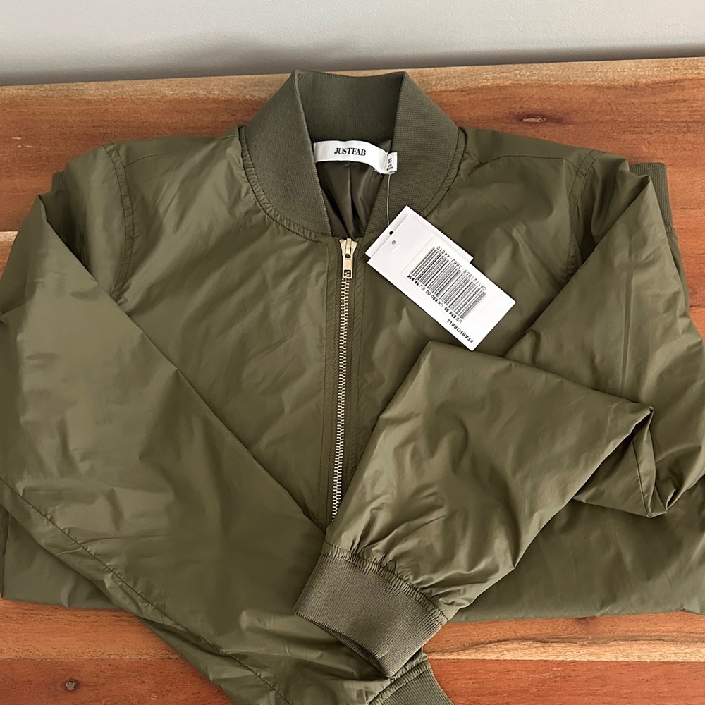 BNWT JustFab Olive Green Bomber Jacket, Military, Size XS